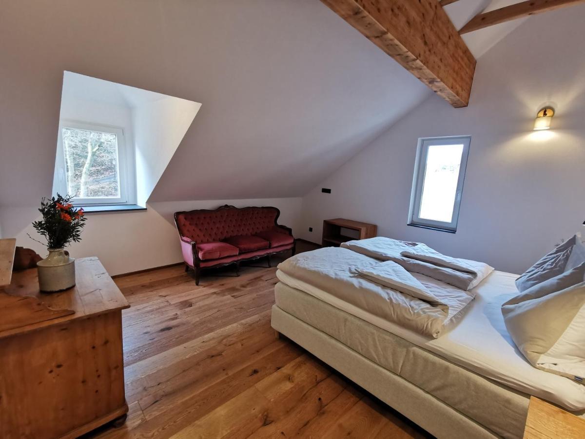 Appartement Alte Baeckerei à Bescheid Extérieur photo