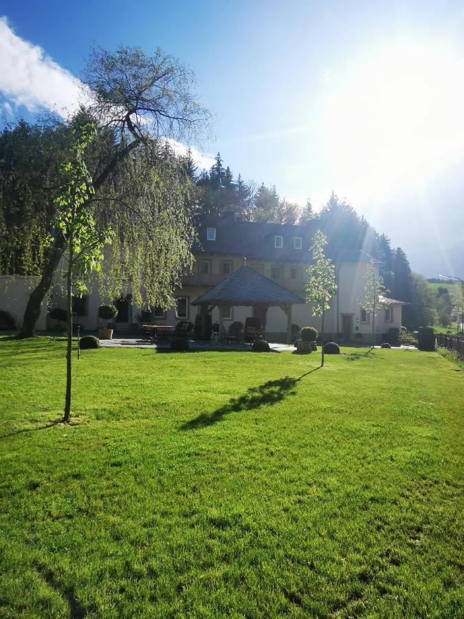 Appartement Alte Baeckerei à Bescheid Extérieur photo
